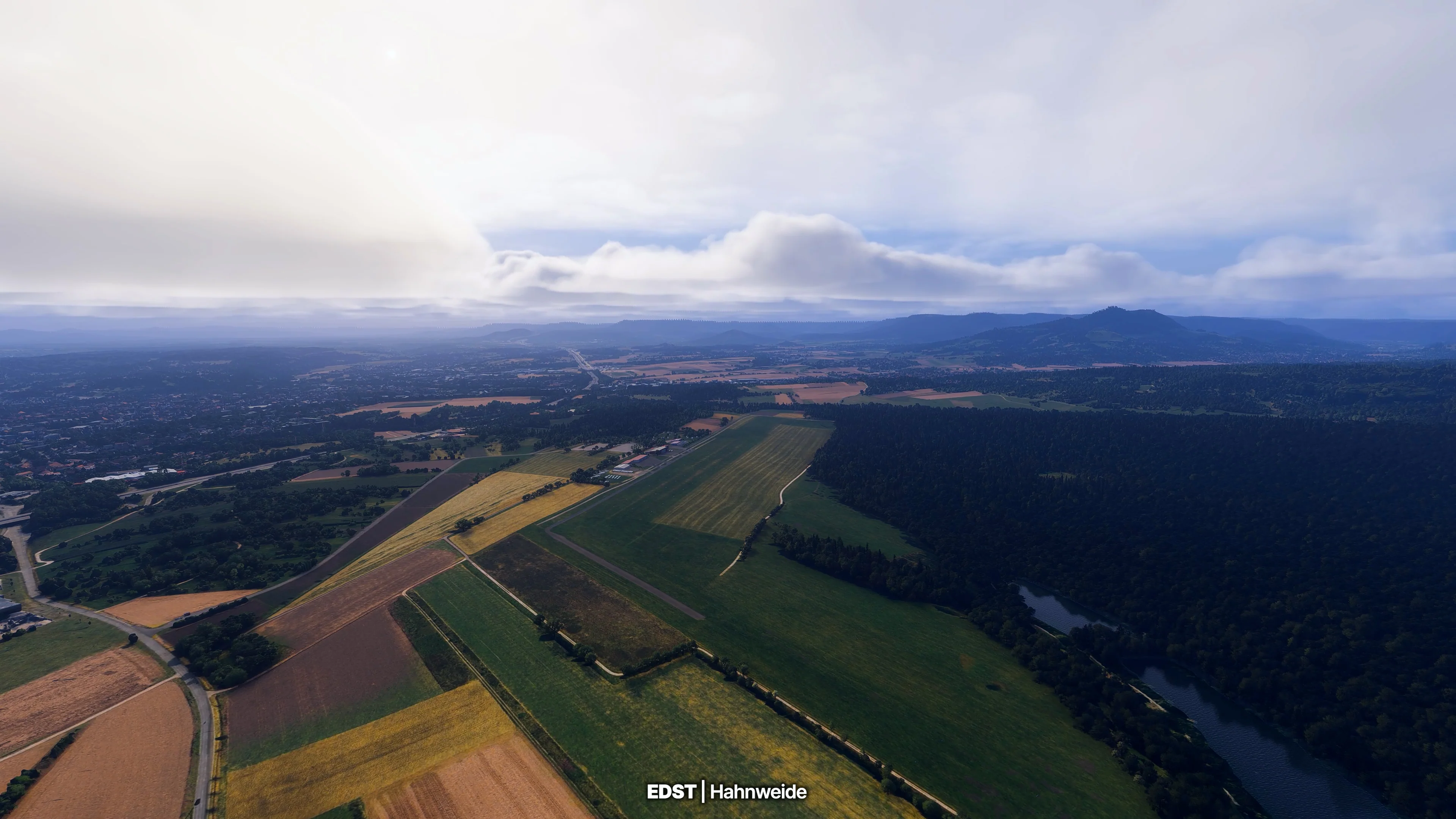 Stuttgart Airfields MSFS24 - Image 92